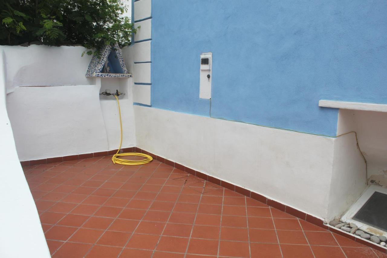 Camere Dieci Maggio- Beb Dory, Nemo, Guizzo Ponza Kültér fotó